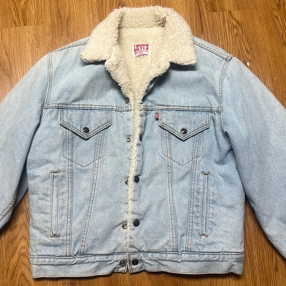 Vintage Levi’s Sherpa denim jacket